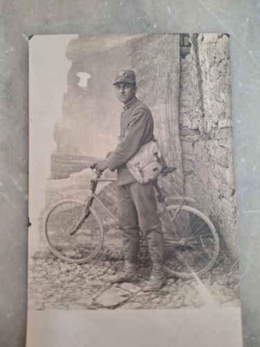 Foto militare con bicicletta - foto,