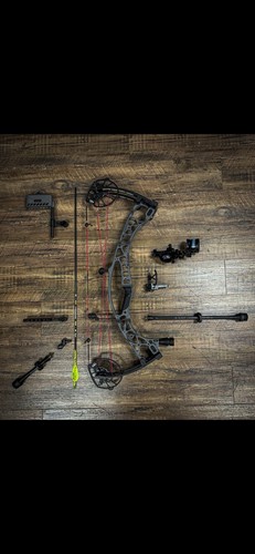 Hoyt alpha loaded - alpha, with