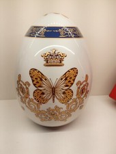 ARTICOLO REGALO DA COLLEZZIONE UOVO CERAMICA ROYAL FAMILY "Queen Elisabeth" Big