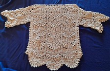 MAGLIA A UNCINETTO COLOR PANNA E FILI DORATI  pezzo unico fatto a mano