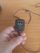 CARICABATTERIE AUTO SONY