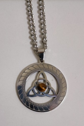 Collana pendente a - collana,