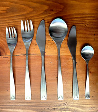 SERVIZIO POSATE 12 Pers