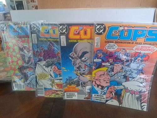 Lotto cops comics 4 - dc,