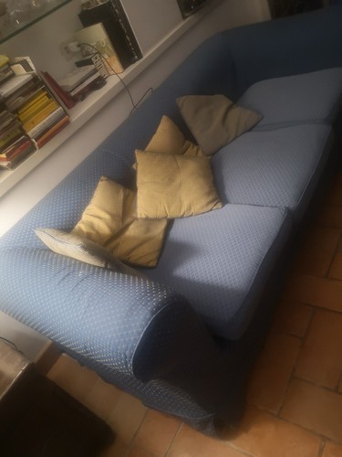 Vendo divano due - vendo,
