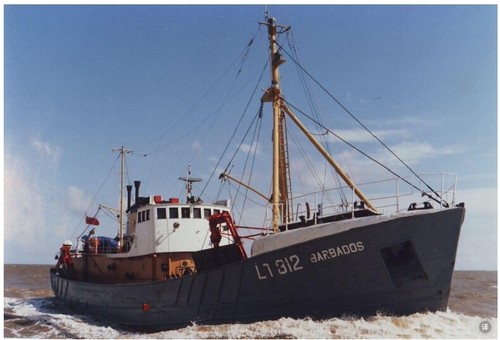 Barca pesca con - da,