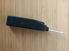 Radiocomando con antenna, un