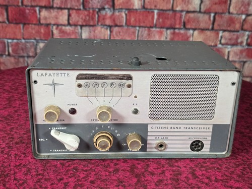 Radio anni modello 15 - anni, he-15