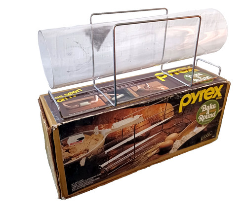 Vintage pyrex brand bake - bake, a
