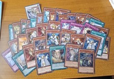 Deck Yu Gi Oh "Reame della Luce"
