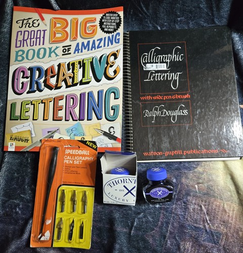Calligraphic lettering - lettering, by