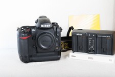 Nikon D3X unica e bassissimo