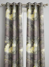 Coppia tende moderne con ganci