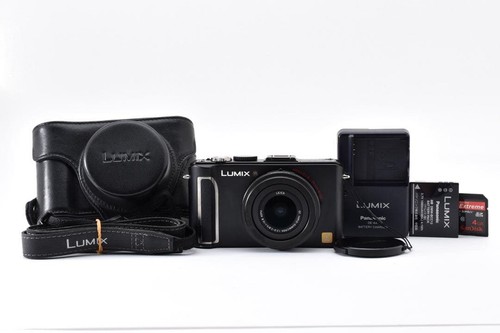 Fotocamera digitale compatta
