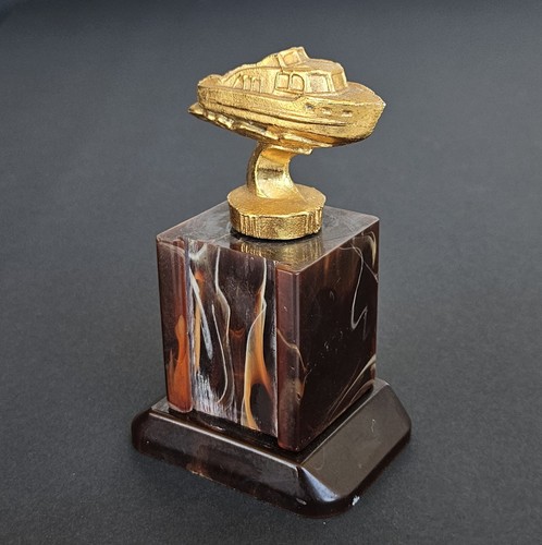 Vintage mcm yacht racing - yacht,