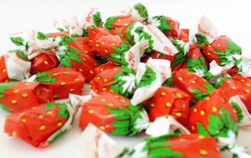 Caramelle fragola latte intero - caramelle,