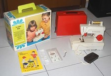 Macchina da cucire SINGER LA