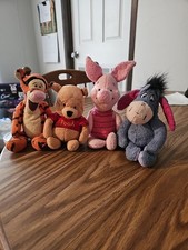 Winnie The Pooh  (Set Of 4)