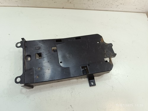 Carena vano batteria yamaha - vano,