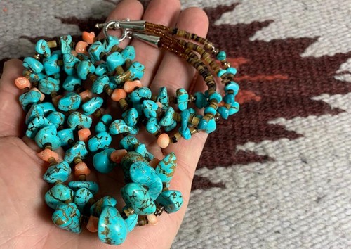 Collana etnica multifilo