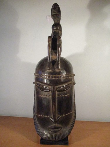 Maschera africana tribale