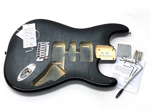 Fender squier strat body black - fender,