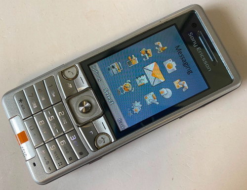 Telefono cellulare sony - telefono,