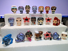 KINDER SORPRESA STRANGER