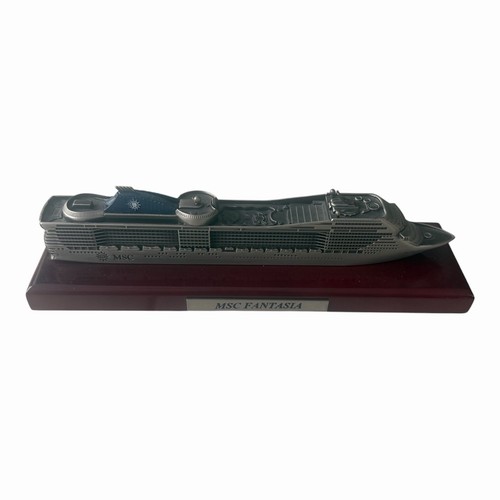 Msc fantasia mega nave - mega,