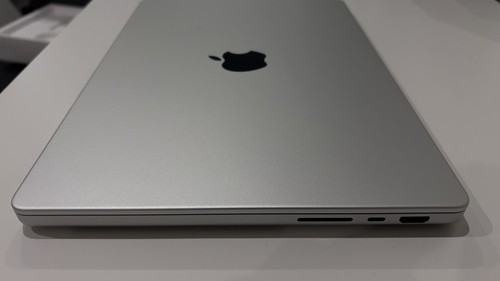 Apple macbook pro pollici - apple, 14