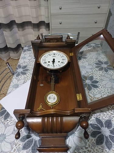 Antico orologio pendolo a - a,
