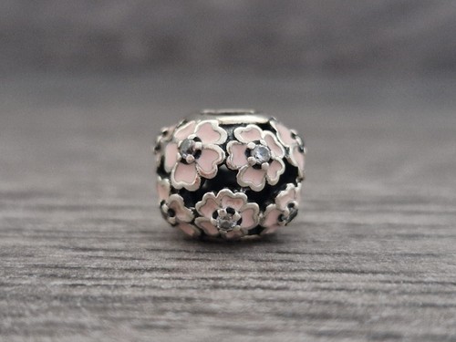 Charm pandora rosa bianco - charm,