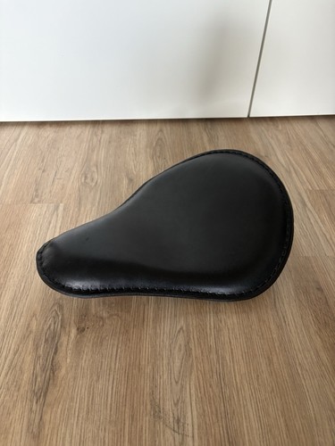 Sedile pelle fatto - pelle, a