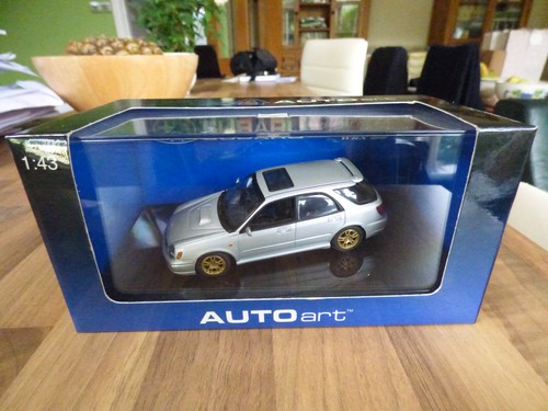 Autoart subaru impreza - 1/43,