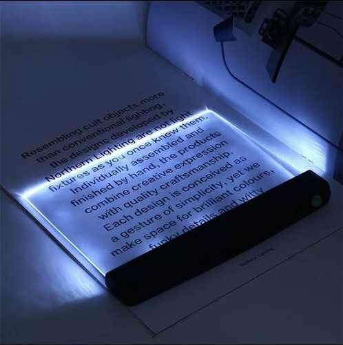 Lampada illumina pagine libro - lampada,