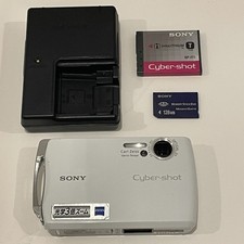 Fotocamera digitale compatta