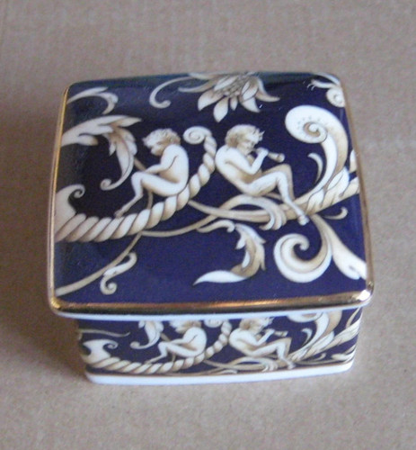 Wedgwood cornucopia bone china - wedgwood,