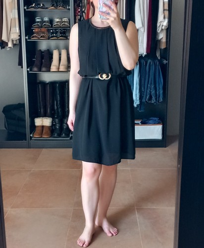Abito corto senza maniche nero