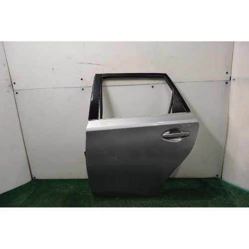 Porta post toyota auris - porta,
