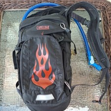Originale Camelbak Mini Mule Confezione Idratazione 50oz Fiamme Nere