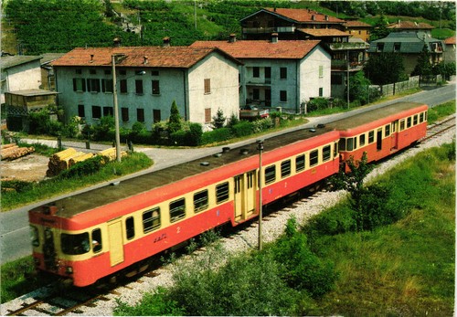 Treno ferrovia brescia edolo - brescia,