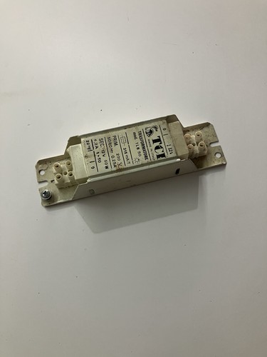 Trasformatore volt 220 a - ,