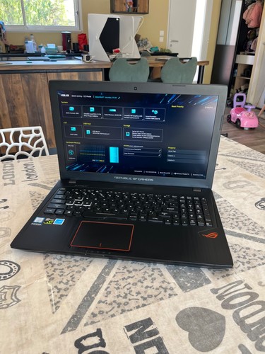 Asus république of - (a616),