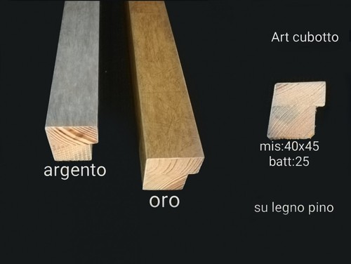 Cornice classica moderna