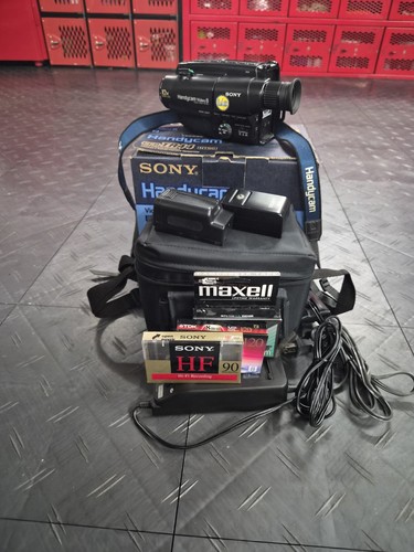 Sony ccd tr44 handycam - sony, ccd-tr44