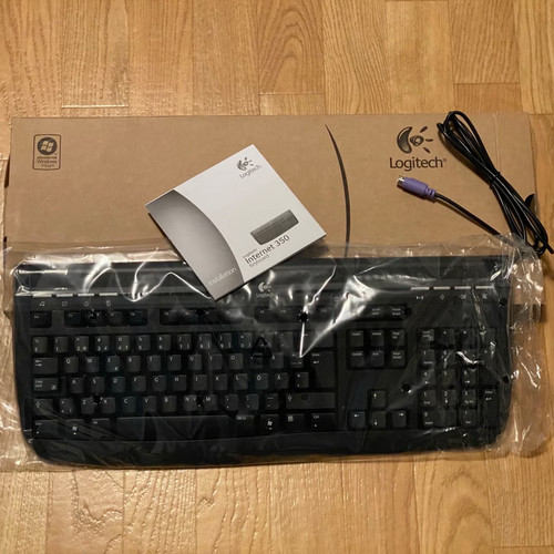 Logitech tangentbord - ps/2,