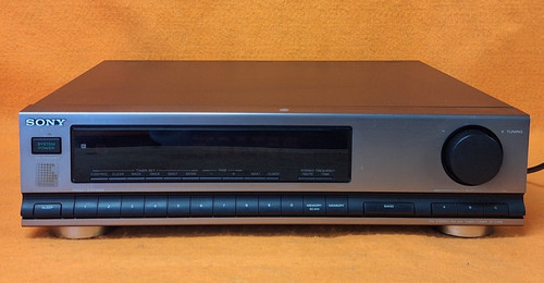 Vintage sony d705 - fm, am