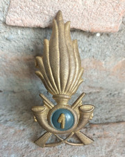 FREGIO da BERRETTO rigido GUARDIA DI FINANZA militare d'epoca GDF