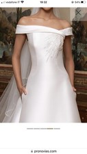 Eccezionale, sontuoso abito da sposa  PRONOVIAS, Bianco, Taglia 42.