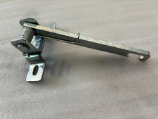 Staffa alza cofano areazione